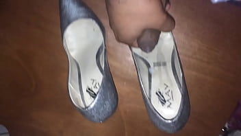 Zapatillas Con Semen