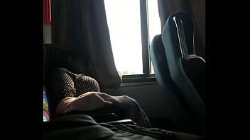 Tetona Rebota Tetas En Bus