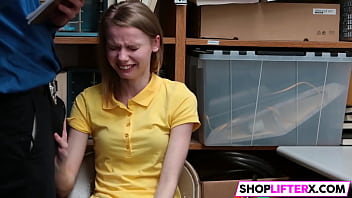 Shoplifting Gal Catarina Gets Drilled