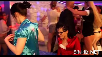 Wild Orgy Partying With Loads Of Moist Cock Sucking Pleasuring