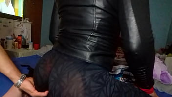 Tocadita Y Dedo En La Cola