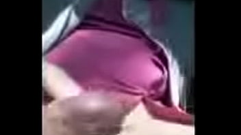 Un Fan Se Masturbe Pour Chienne Marie Dans Les Bois