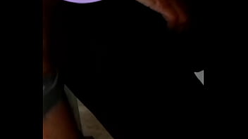 Culo En Tanga Mimando Sus Nalgas