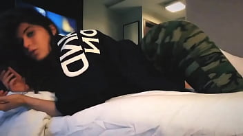 Amra Travejo Lanarhoades Moviendo El Culo En Cuatro