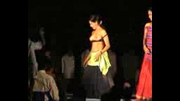 Outdoor, Stripping, Teasing, Indian, Softcore - Exotic - 2025 - Incredible - Session - Video 6594057
