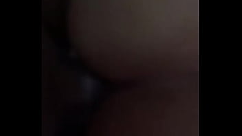 Safada sendo fodida por trás (18)