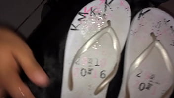 Sandalias Con Semen - cumshot, cum, masturbation, fetish, corrida, masturbacion, semen - Video 3776982