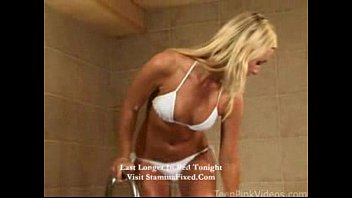 Cameron - Wet Pussy Wank