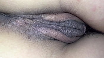 Soi bím bạn gái sinh vi_n