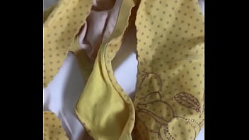 Neighbor' Wife' Dirty Panties