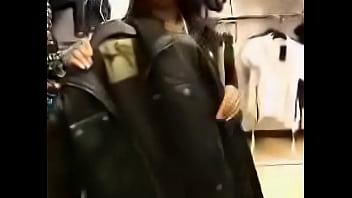 Safada Fudendo No Provador Shopping