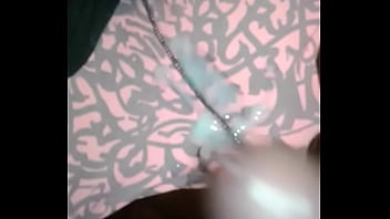 Loira Puta Gozando Na Calcinha