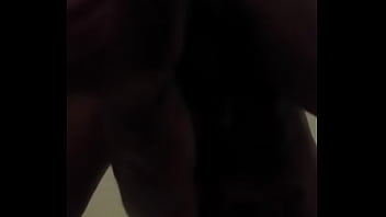 Ela E O Namorado Fixo