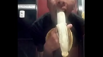 Busco Vergón Con Sitio Para Experimentar Un Sexo Oral Profundo.