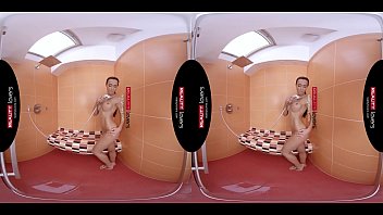 Realitylovers - Shower Allurement With Anna