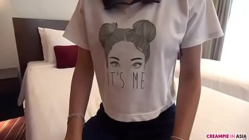 A Lot Of Sperm Spilled Out From Her Pussy