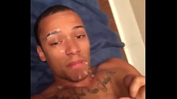 Gozando Na Própria Cara