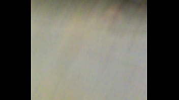 Mientras Me Vengo En Su Carita Divina