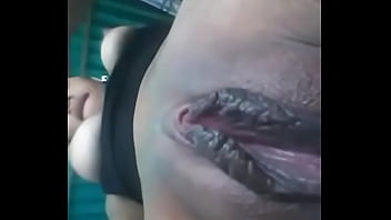 Estefani Se Masturba Porque El Novio Le Hace Falta