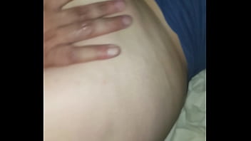 Me Follo Gordita Y Le Dedeo El Culito