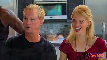 Sexy Babes Get Fingered On Floor