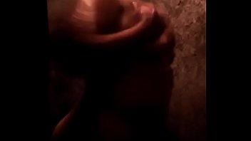 Bañandose Una Hotwife