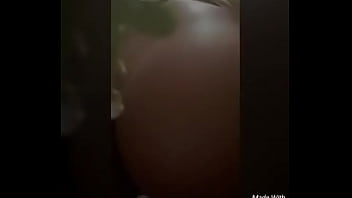 Enfiando Um Desodorante No Cu E Chupando Uma Banana