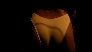 Cdzinha Bruna Se Exibindo Na Rua - shemale, bundao, gostoso - Video 3887013