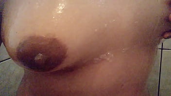 Brunette, Seios, Banho - Brunette - 2025 - Incredible - Experience - Video 3951866