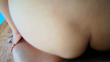 Comiendome Un.rico Culito 2