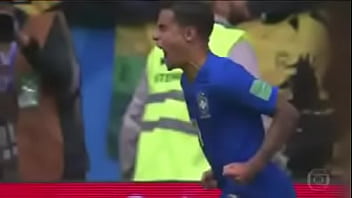 Técnico Brasileiro Caindo Gostoso D. No Gramado