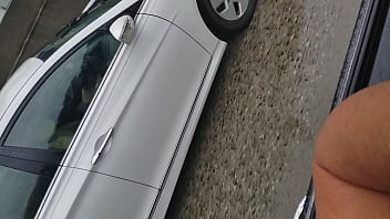 Piernotas En El Carro