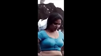 Hot Deep Naval And Boob Show