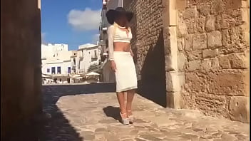 Nina La Divina Trans En Dalt Vila - Ibizahoney 2018