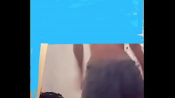 Una Amiga Bailando Sexy