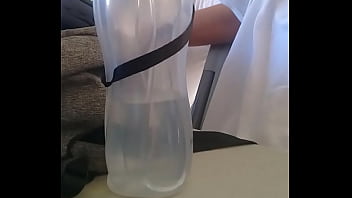 Follandome A La Mamá De Mi Amigo