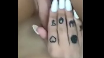 Kate Muffmuncher Solo Fingering And Squirting For You