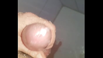 Wichsen In Der Dusche - cumshot, shower, abspritzen, soloboy, dusche - Video 3867144
