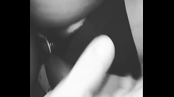 Chịch em gái m_ng to