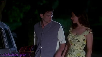 Jennifer Connelly - Inventing The Abbotts - breast, pantie, jennifer-connelly - Video 3870703