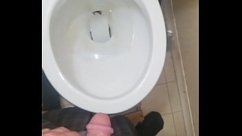 Gay, Pee, Soloboy, Gay-amateur - Gay - 2025 - Sexy - Show - Video 3933154