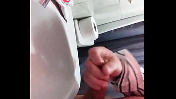 Masturbando Rica Polla