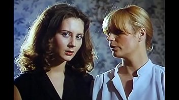 Les Bas De Soie Noire