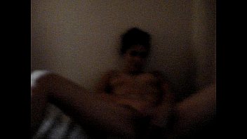 Amateur Couple - Fingering Her Pussy