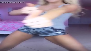 Linsey Donovan A Gorgeous Blonde