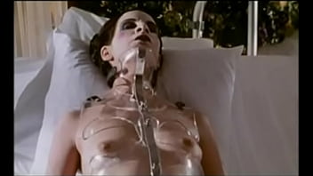 Amanda Plummer Breasts