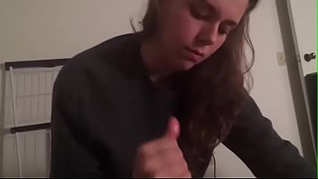 Deutsche Schlampe Vögelt Für Ein Bier