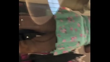 Upskirt, Falda - Unknown - 2025 - Steamy - Performance - Video 3714035