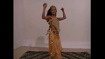 Arabian Bitch For A Big Black Bamboo Pleasure!!! She Loves Anal Sex With A Great And Big Cock!!!