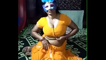 Indian Hot Aunty Show Her Nude Body Webcam S Ex Video Chatting On Chatubate Porn Site Enjoy On Cam Fingering In Pussy Hole And Cumming Desi Garam Masala Doodhwali Chubby Indian